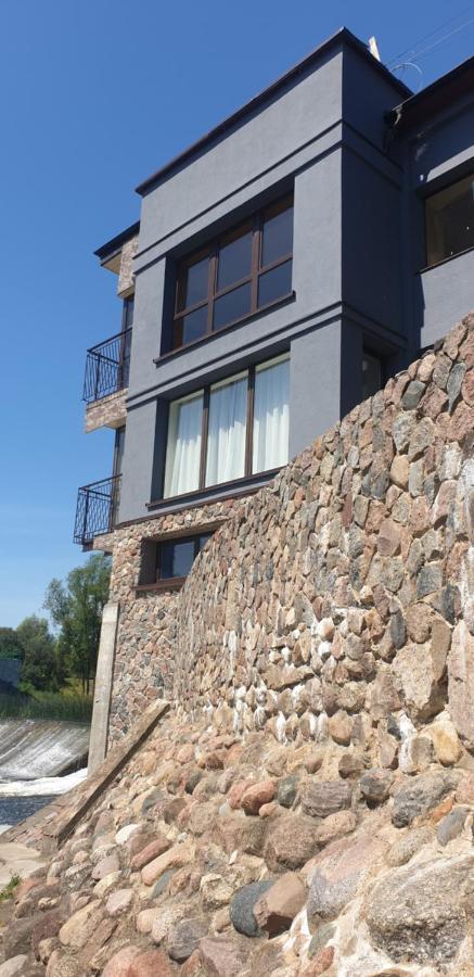 Hotel Viesbutis Banga Tauragė Esterno foto