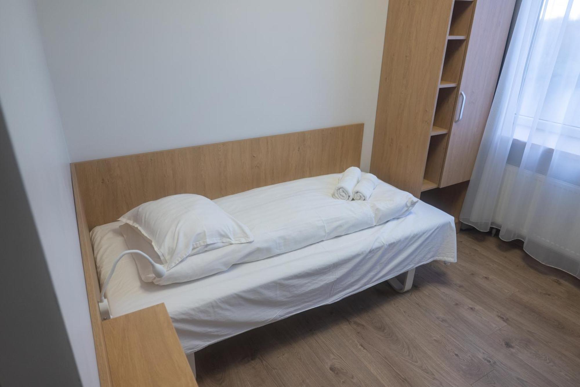 Hotel Viesbutis Banga Tauragė Esterno foto